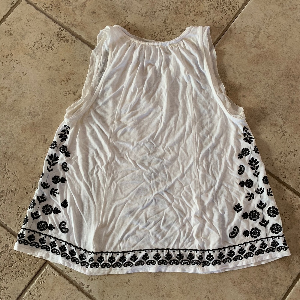Anthropologie Embroidered Sleeveless Top XS - Picture 6 of 6